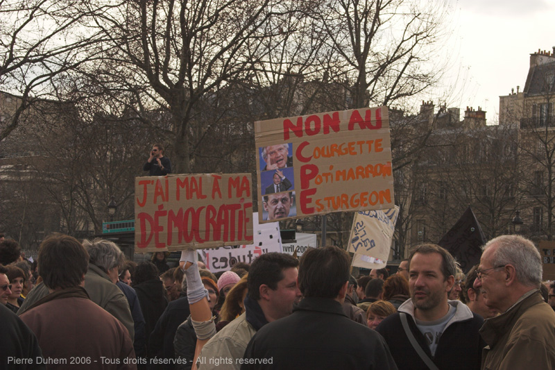 Manifestations anti-CPE (2006)